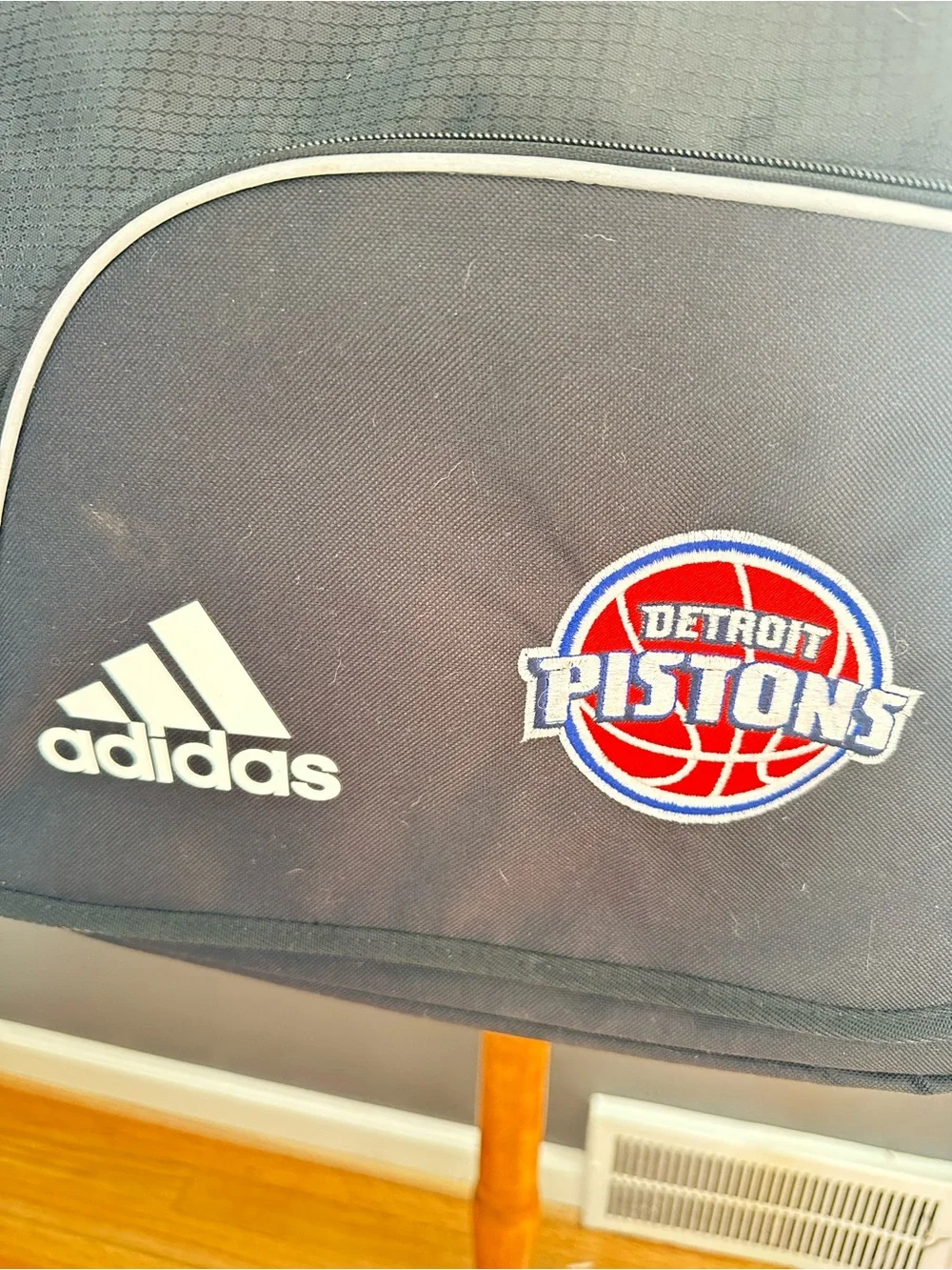 Adidas Detroit Pistons NBA Laptop Messenger Bag Padded Computer Bag Black